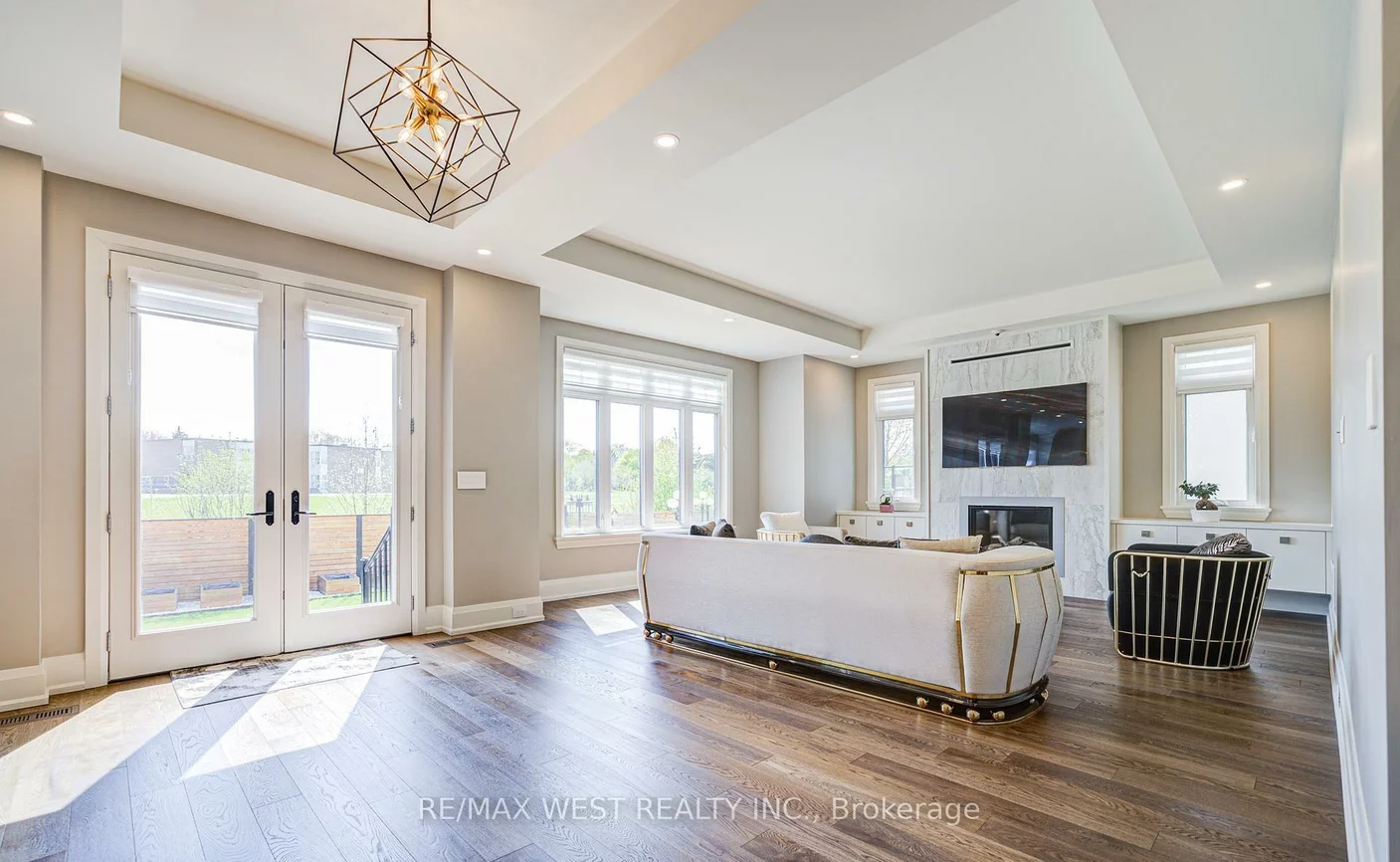 2194, Haygate, Sheridan, Mississauga