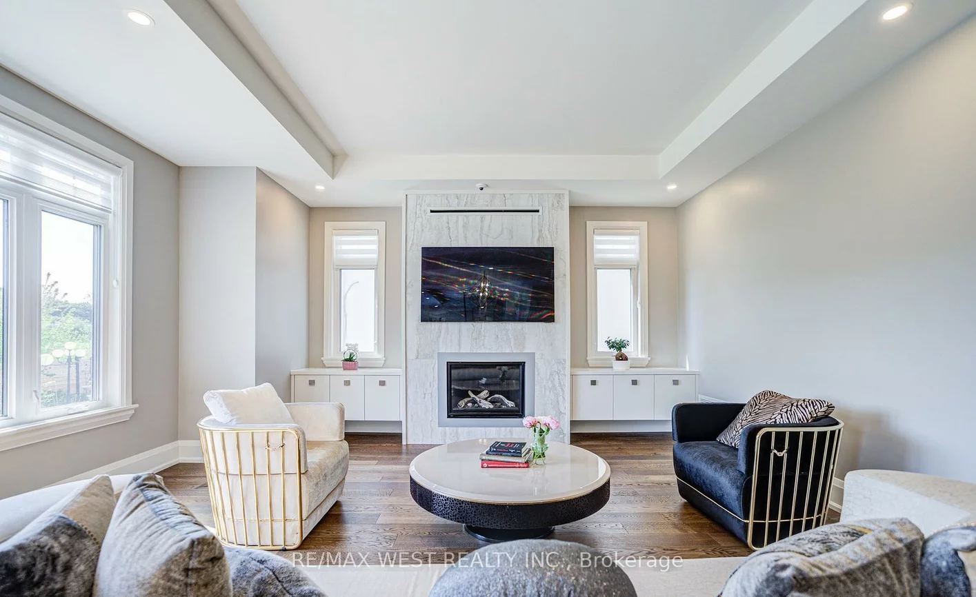 2194, Haygate, Sheridan, Mississauga