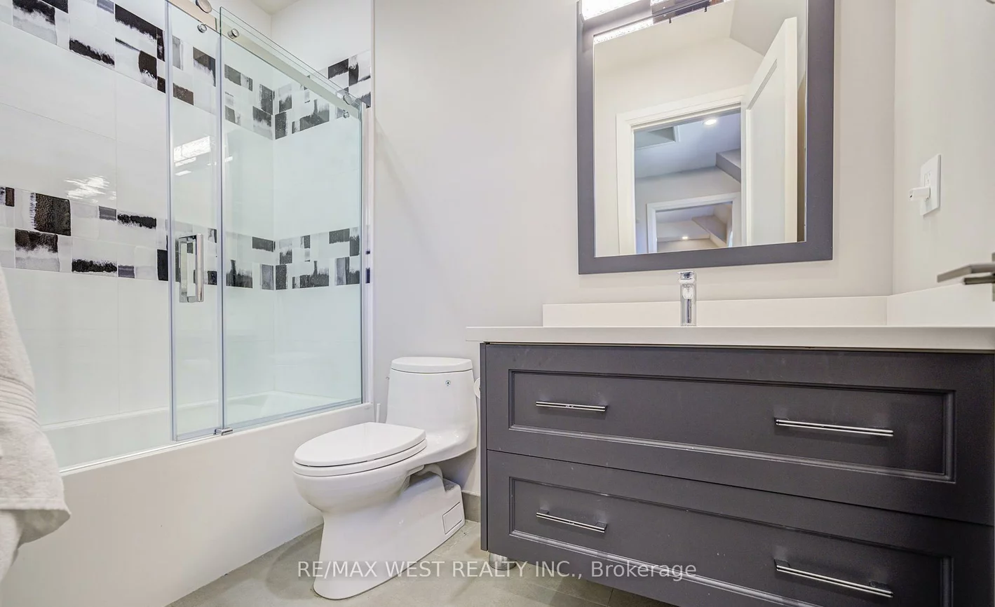 2194, Haygate, Sheridan, Mississauga