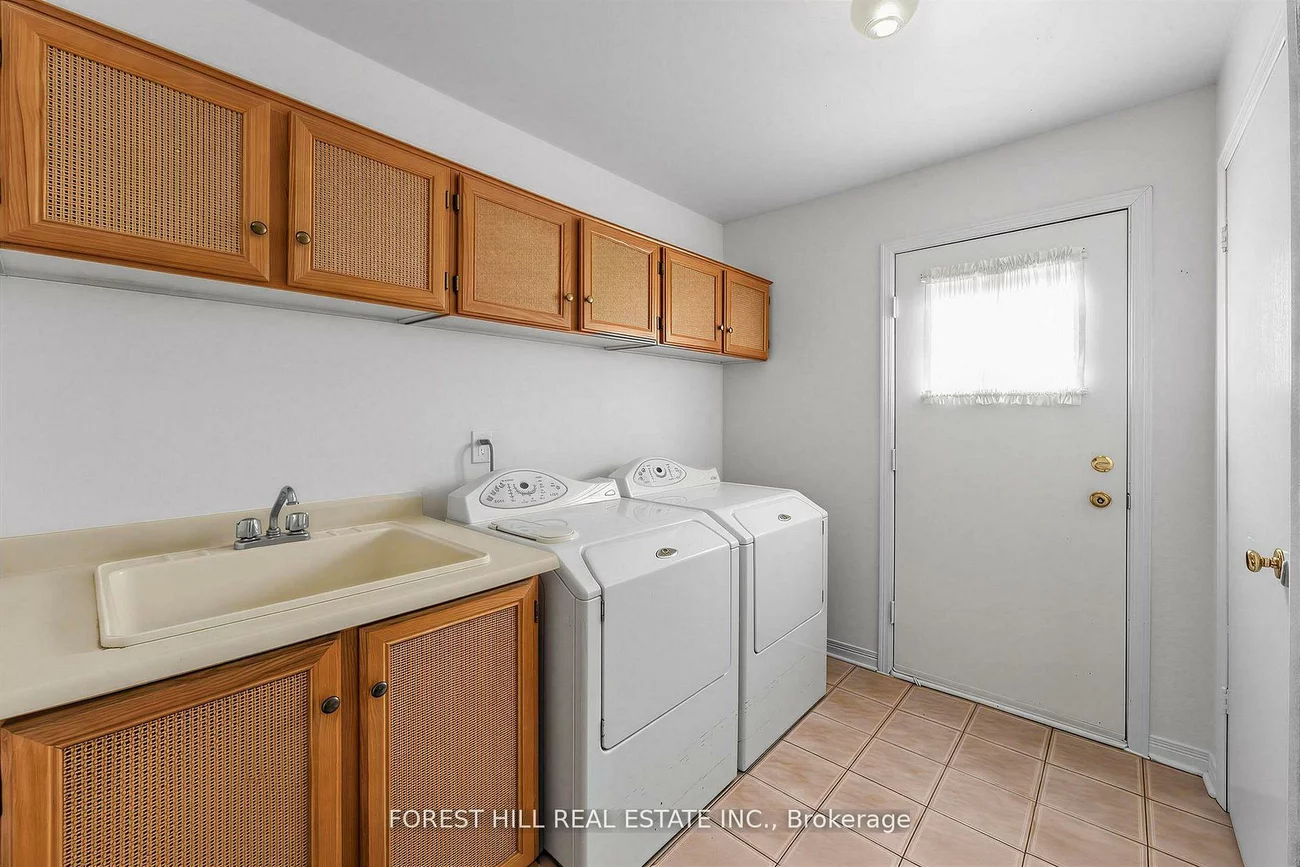 4129, Molly, Rathwood, Mississauga