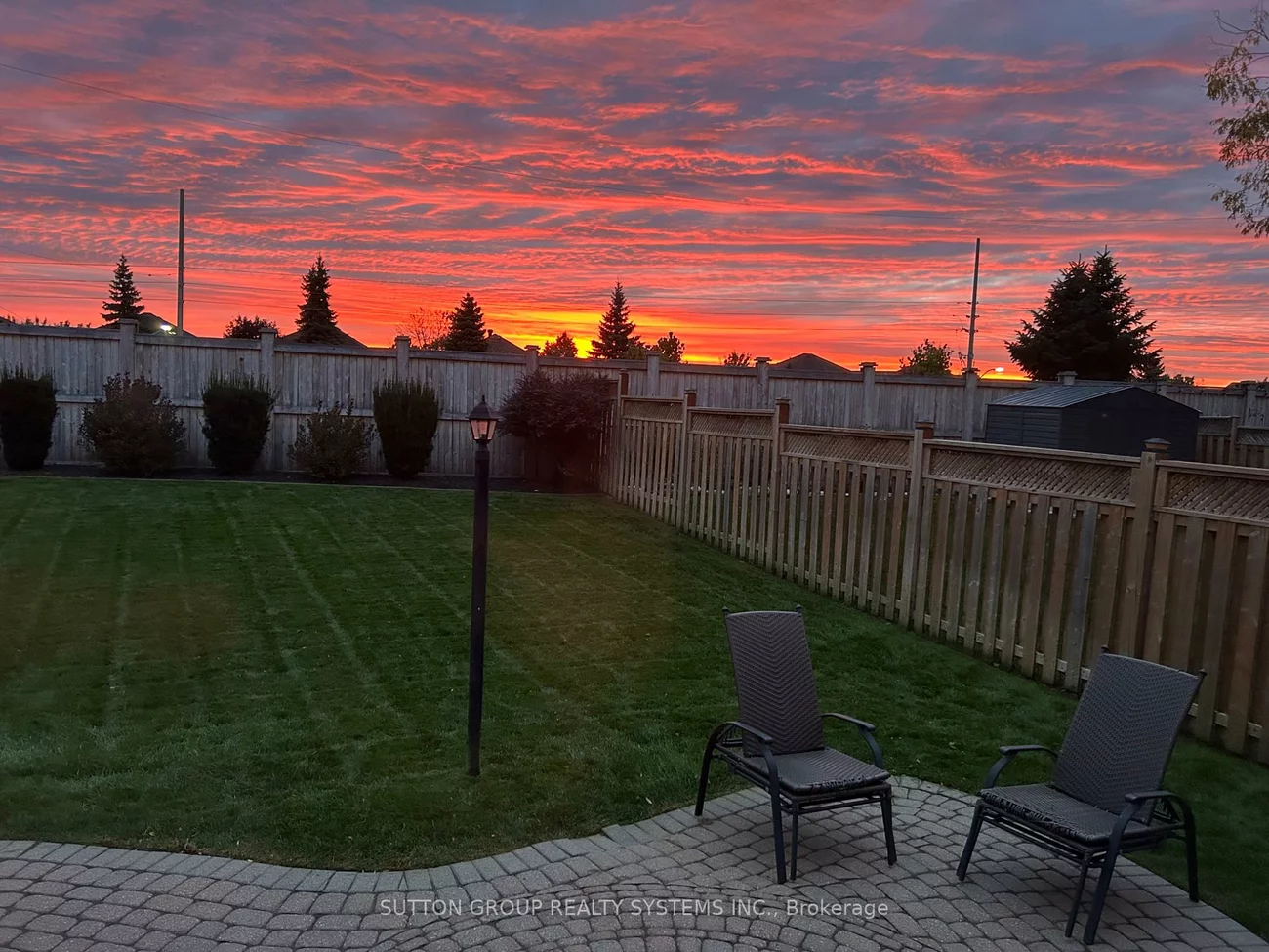 1382, Avon, Meadowvale Village, Mississauga
