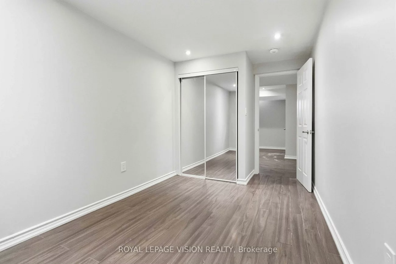 3859, Mcdowell, Churchill Meadows, Mississauga