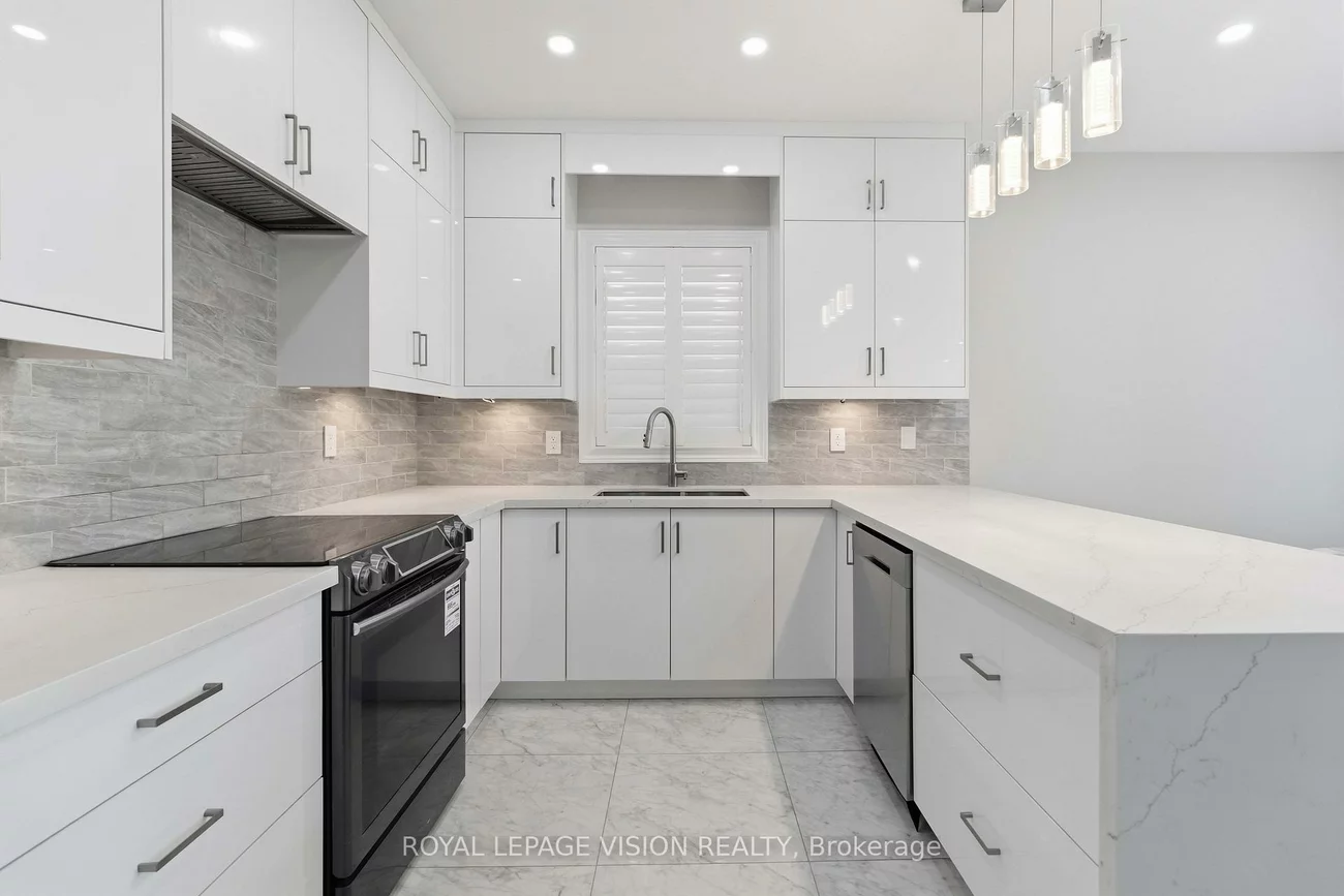 3859, Mcdowell, Churchill Meadows, Mississauga