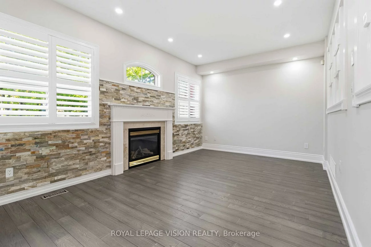 3859, Mcdowell, Churchill Meadows, Mississauga