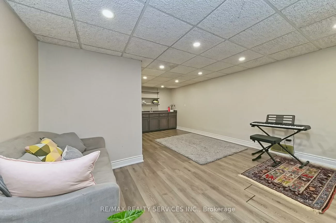 2545, Folkway, Erin Mills, Mississauga