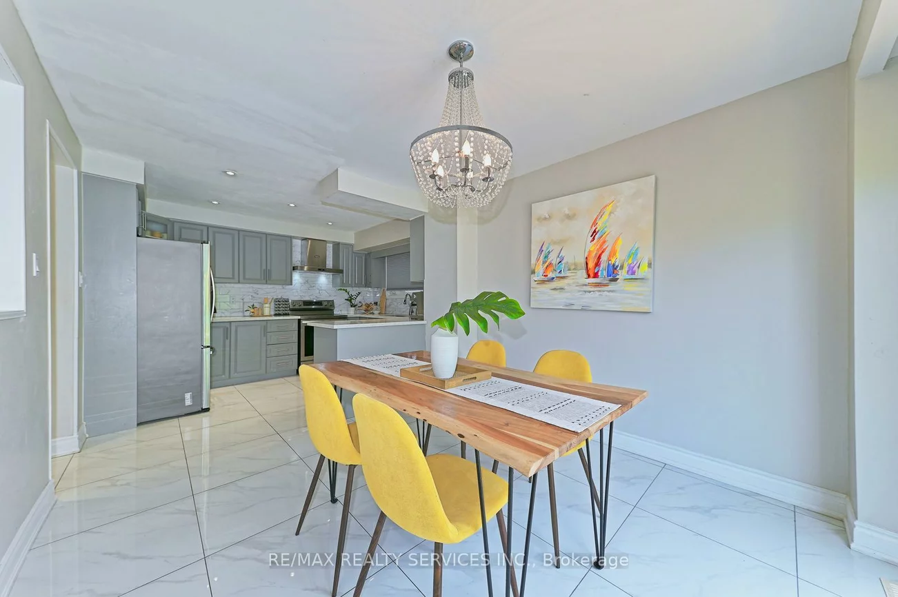2545, Folkway, Erin Mills, Mississauga