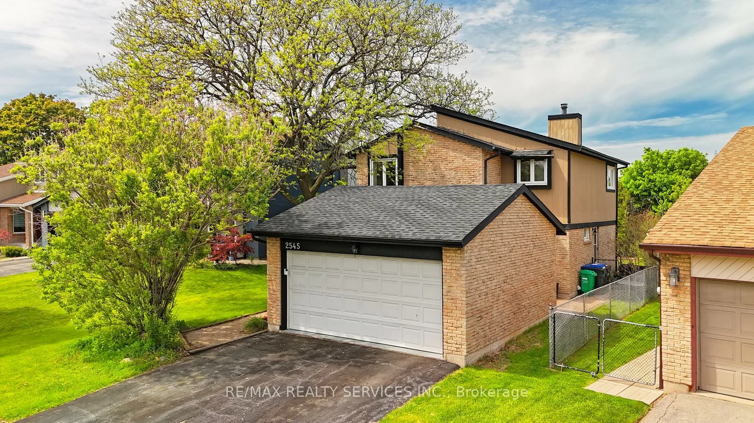 2545, Folkway, Erin Mills, Mississauga
