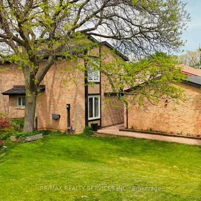 2545, Folkway, Erin Mills, Mississauga