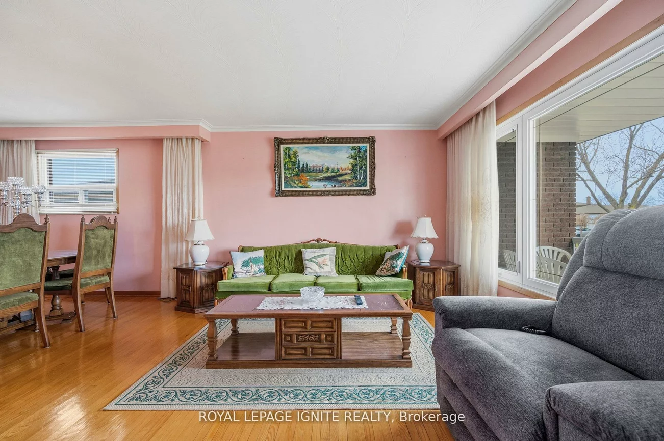 3746, Teeswater, Malton, Mississauga