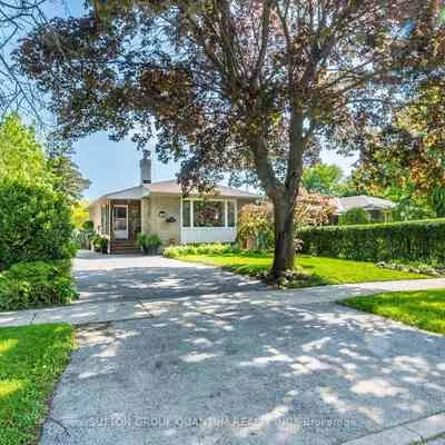 1293, Daimler, Clarkson, Mississauga