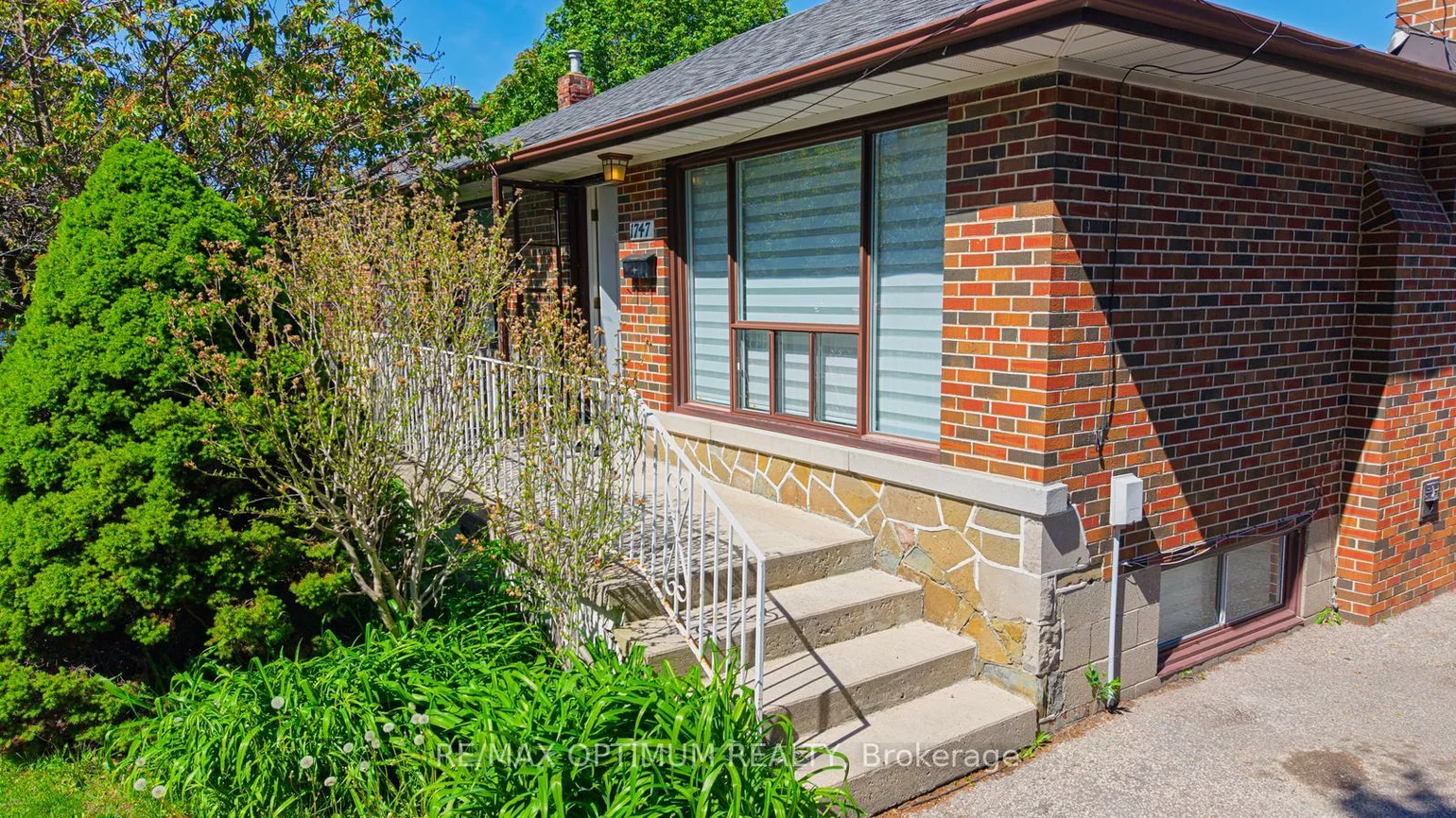 1747, Coram, Dixie, Mississauga