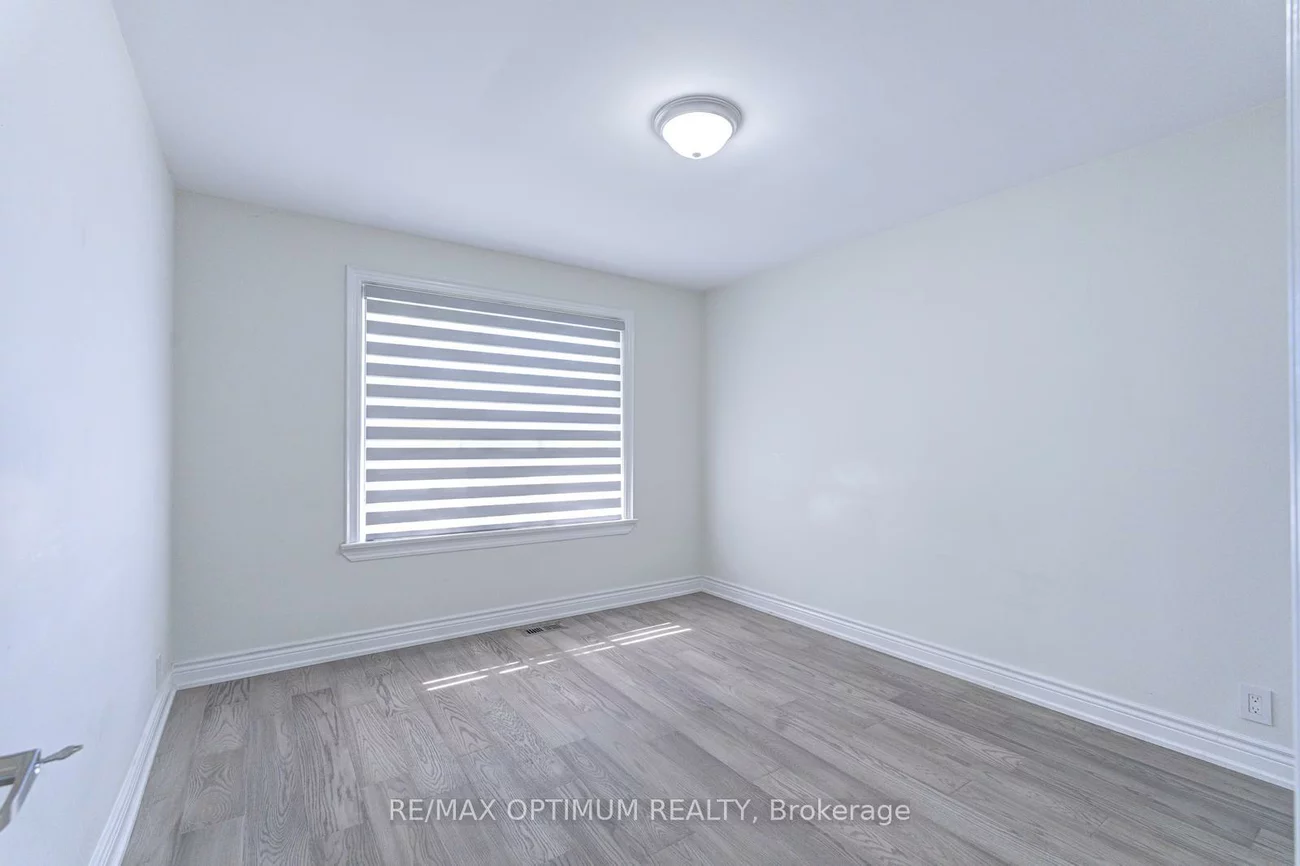 1747, Coram, Dixie, Mississauga