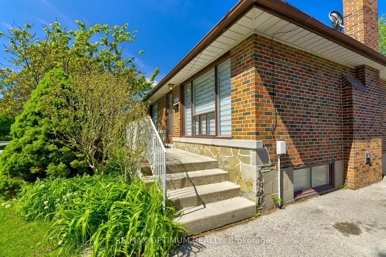 1747, Coram, Dixie, Mississauga