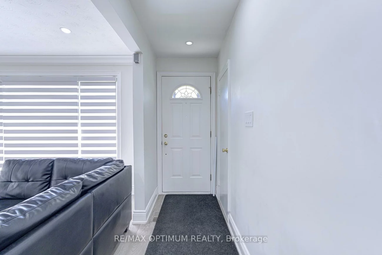 1747, Coram, Dixie, Mississauga