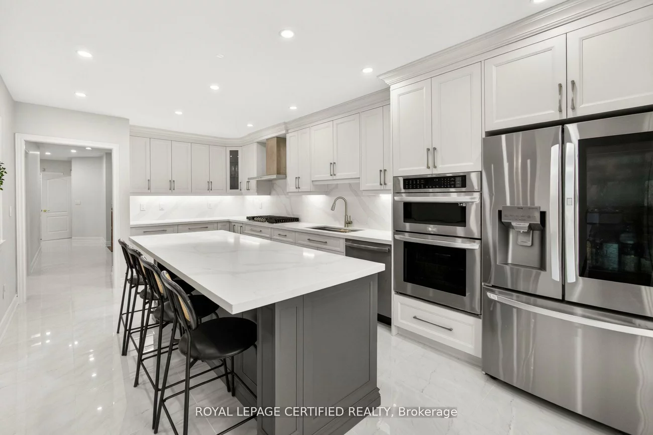 643, Garden, Meadowvale Village, Mississauga