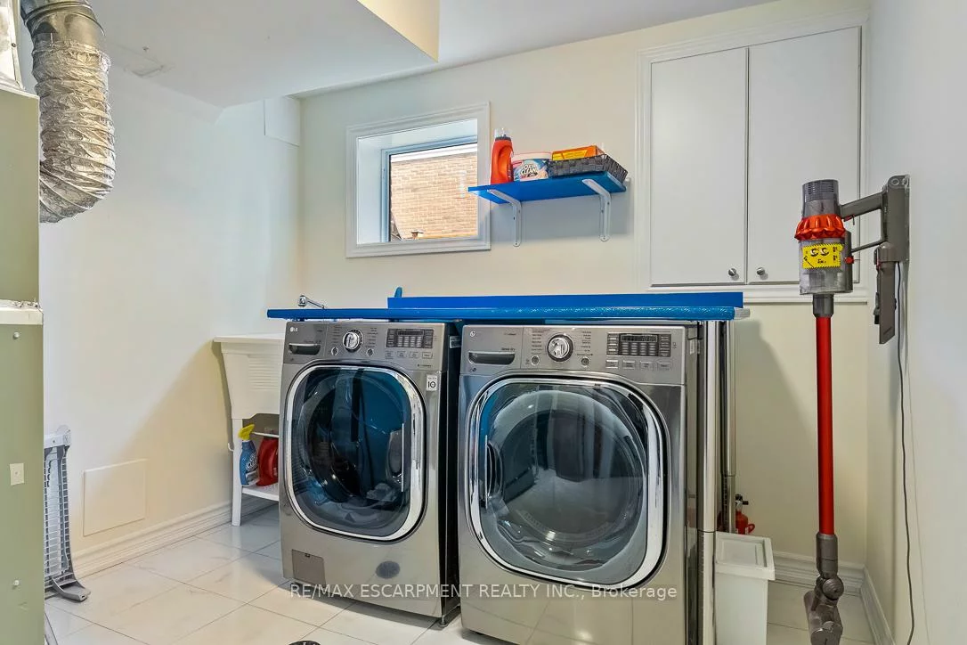 3268, MAINSAIL, Erin Mills, Mississauga