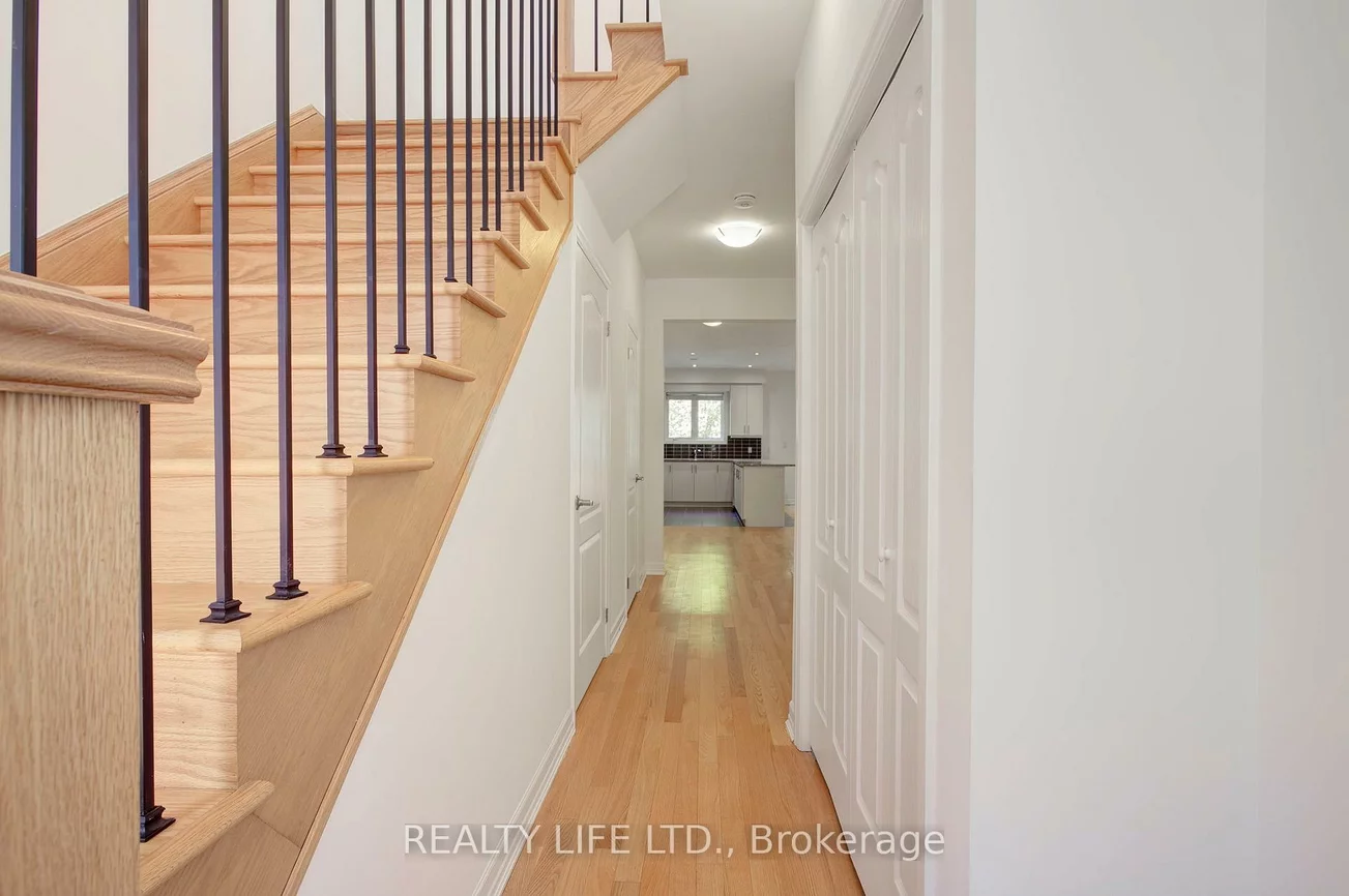 1209, Owls Head, Lakeview, Mississauga