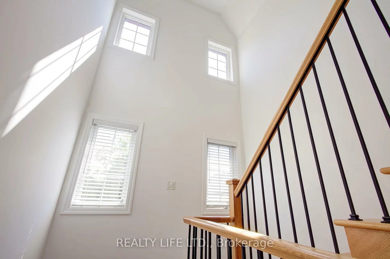 1209, Owls Head, Lakeview, Mississauga