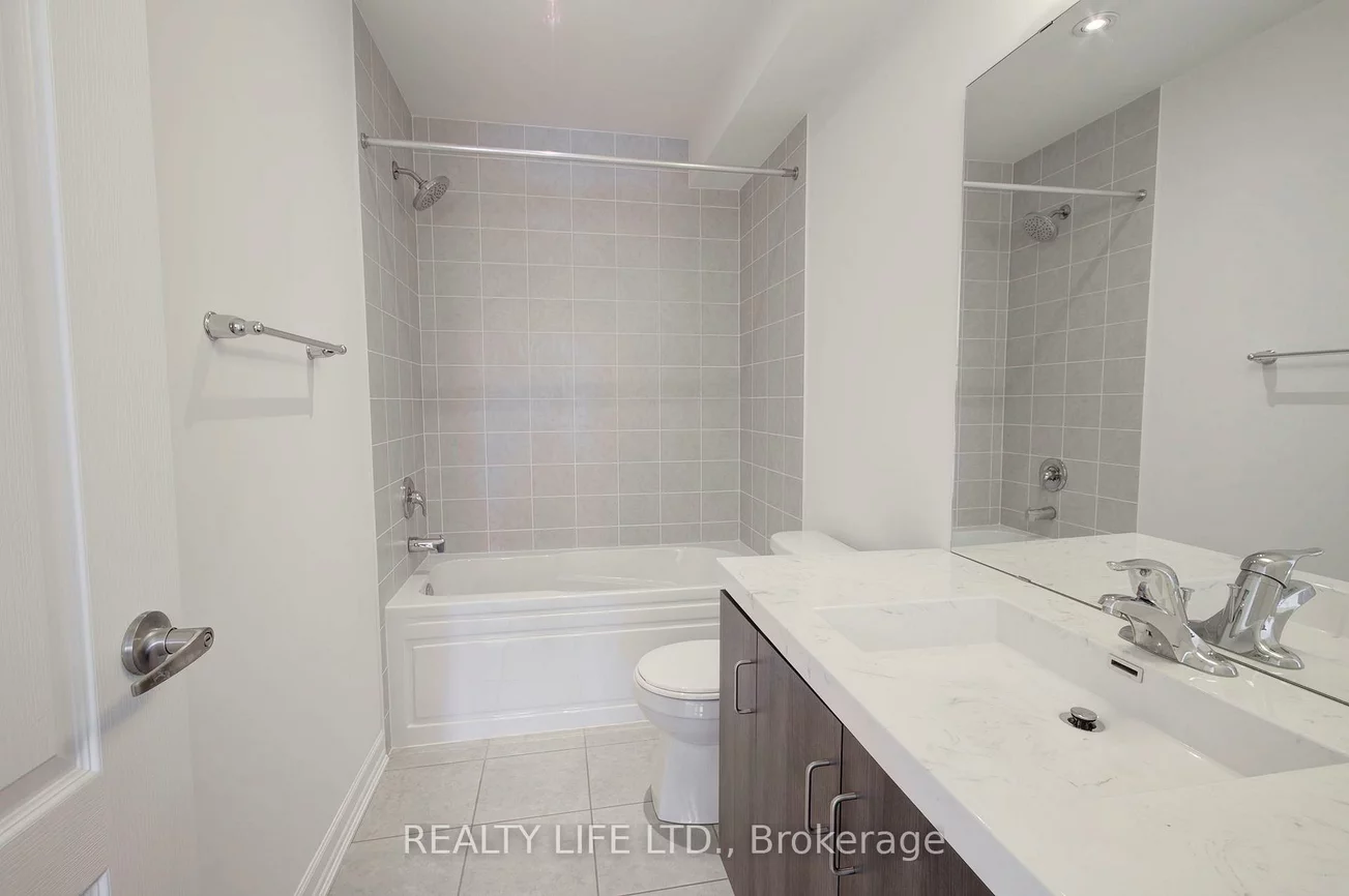 1209, Owls Head, Lakeview, Mississauga