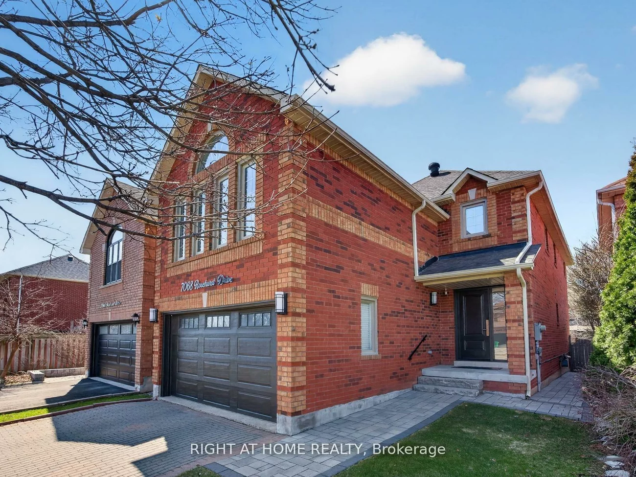 7068, Rosehurst, Lisgar, Mississauga