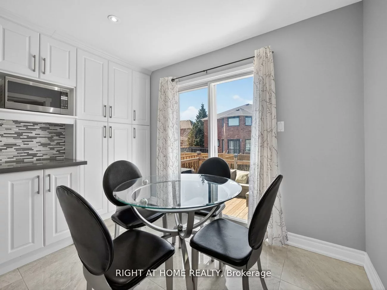 7068, Rosehurst, Lisgar, Mississauga