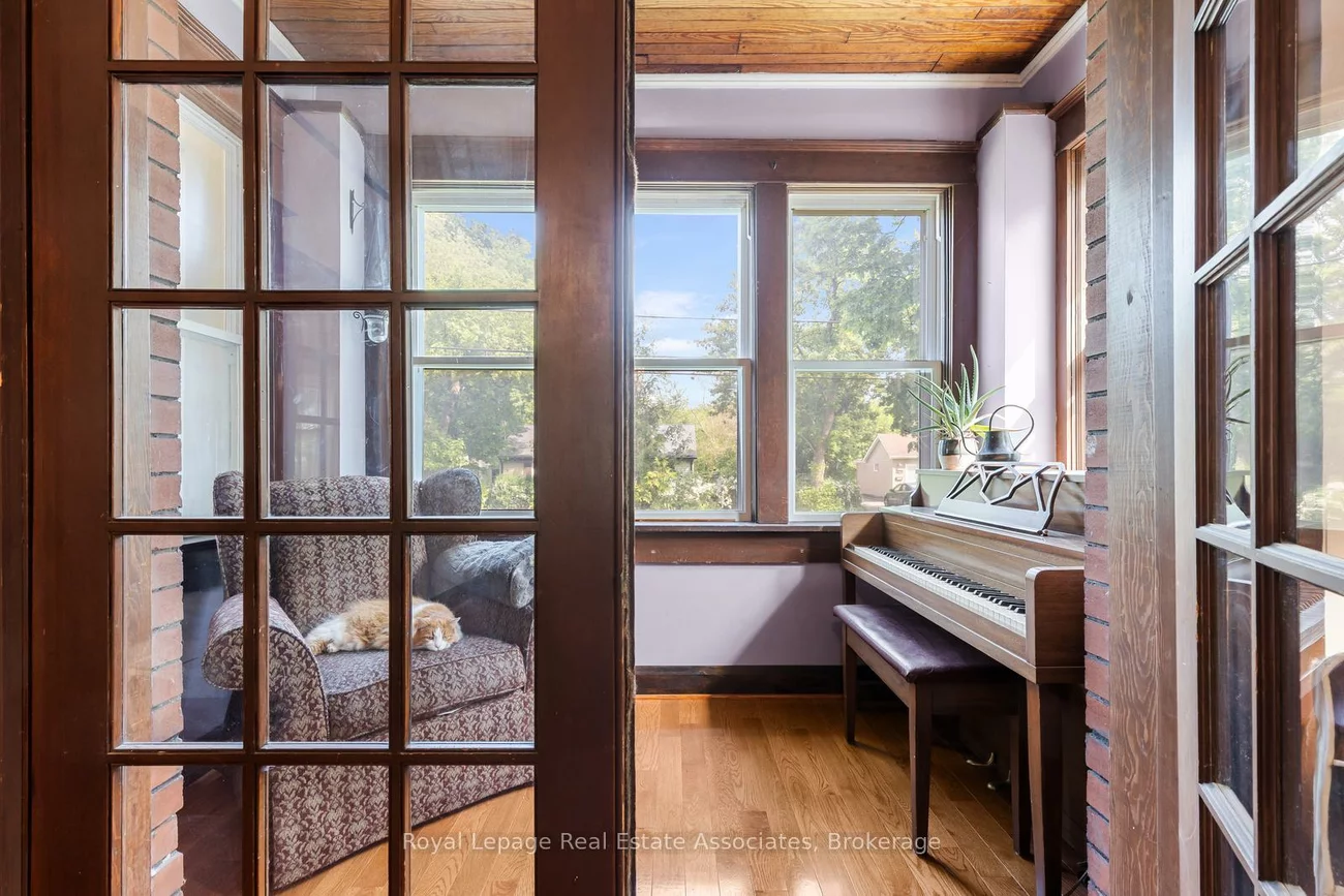 1807, Balsam, Clarkson, Mississauga