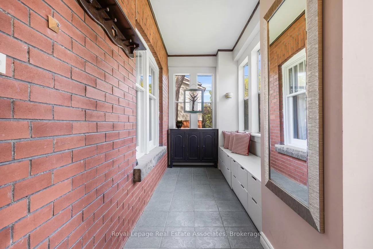 1807, Balsam, Clarkson, Mississauga