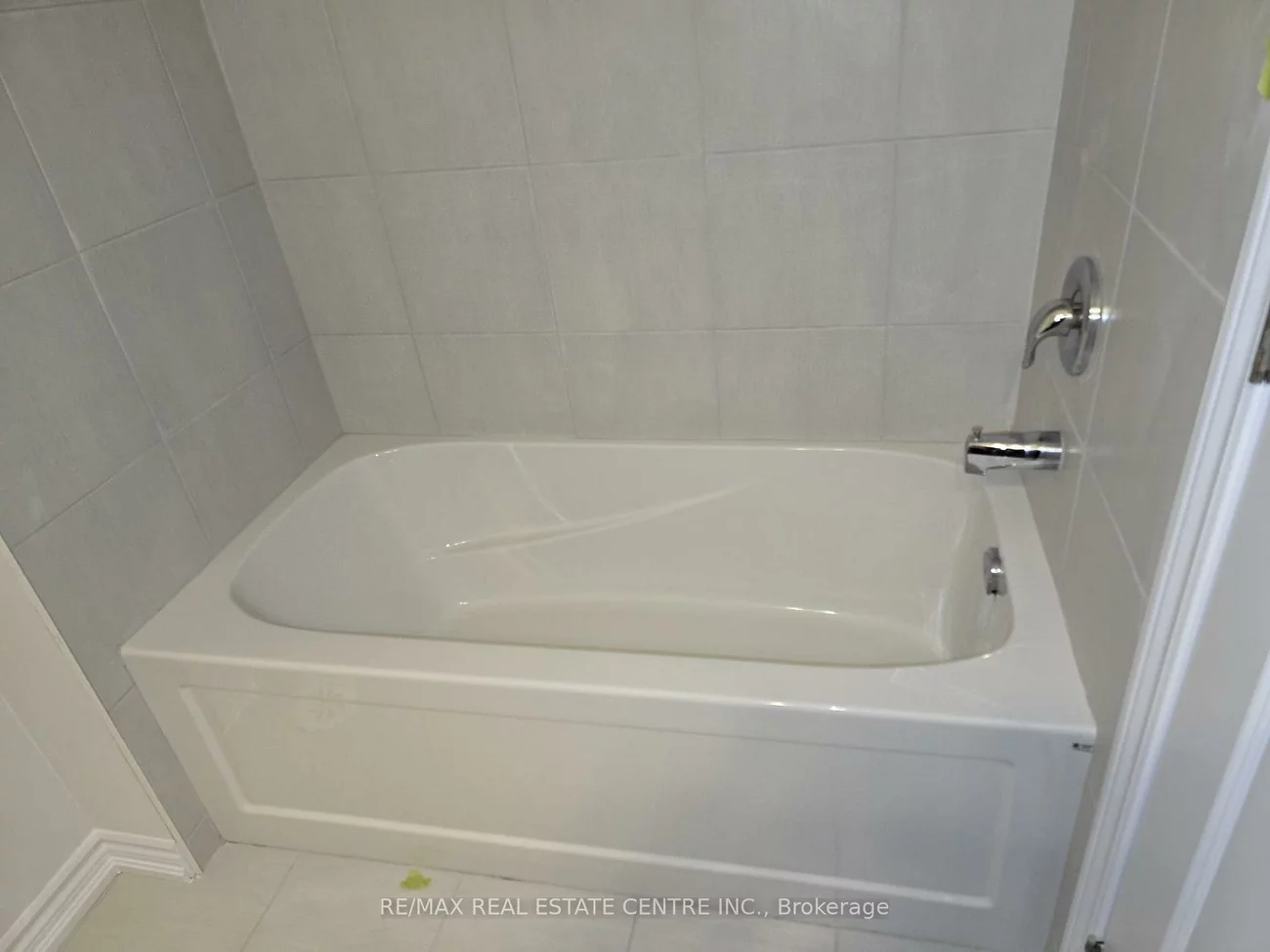 5959, Saigon, East Credit, Mississauga