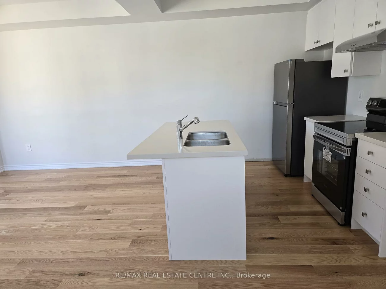 5959, Saigon, East Credit, Mississauga