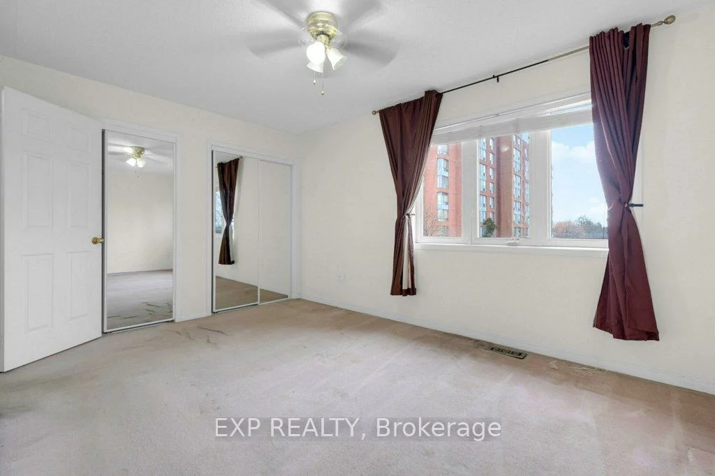 7035, Rexwood, Malton, Mississauga
