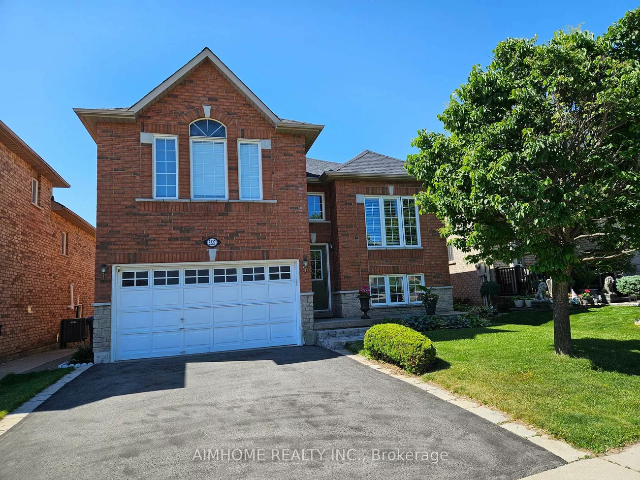 3227, Scotch Pine, Lisgar, Mississauga