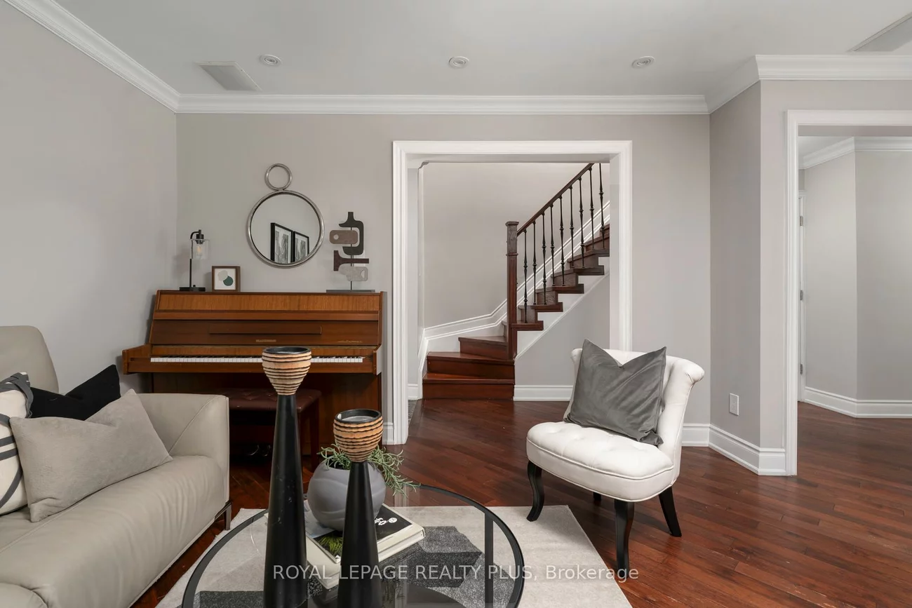 5229, Palomar, Hurontario, Mississauga