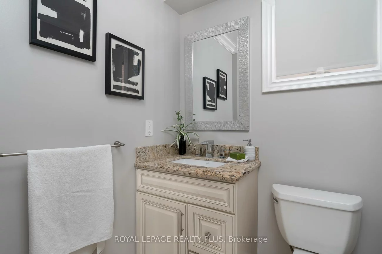5229, Palomar, Hurontario, Mississauga
