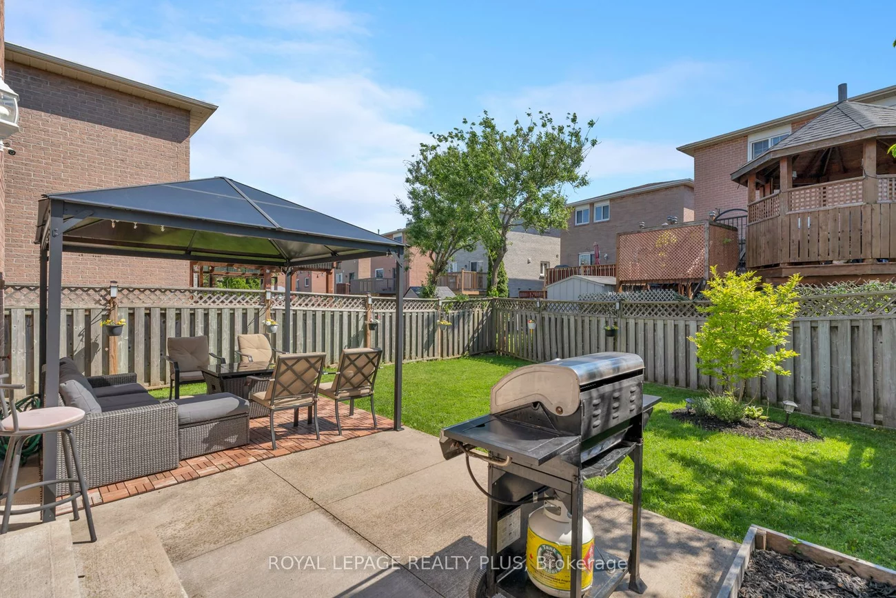 5229, Palomar, Hurontario, Mississauga