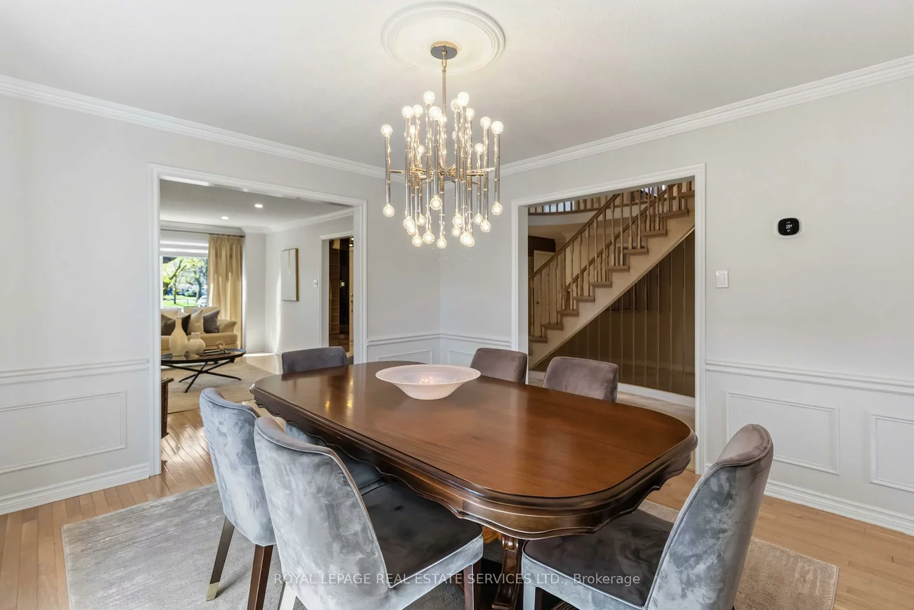 4330, Spinningdale, East Credit, Mississauga
