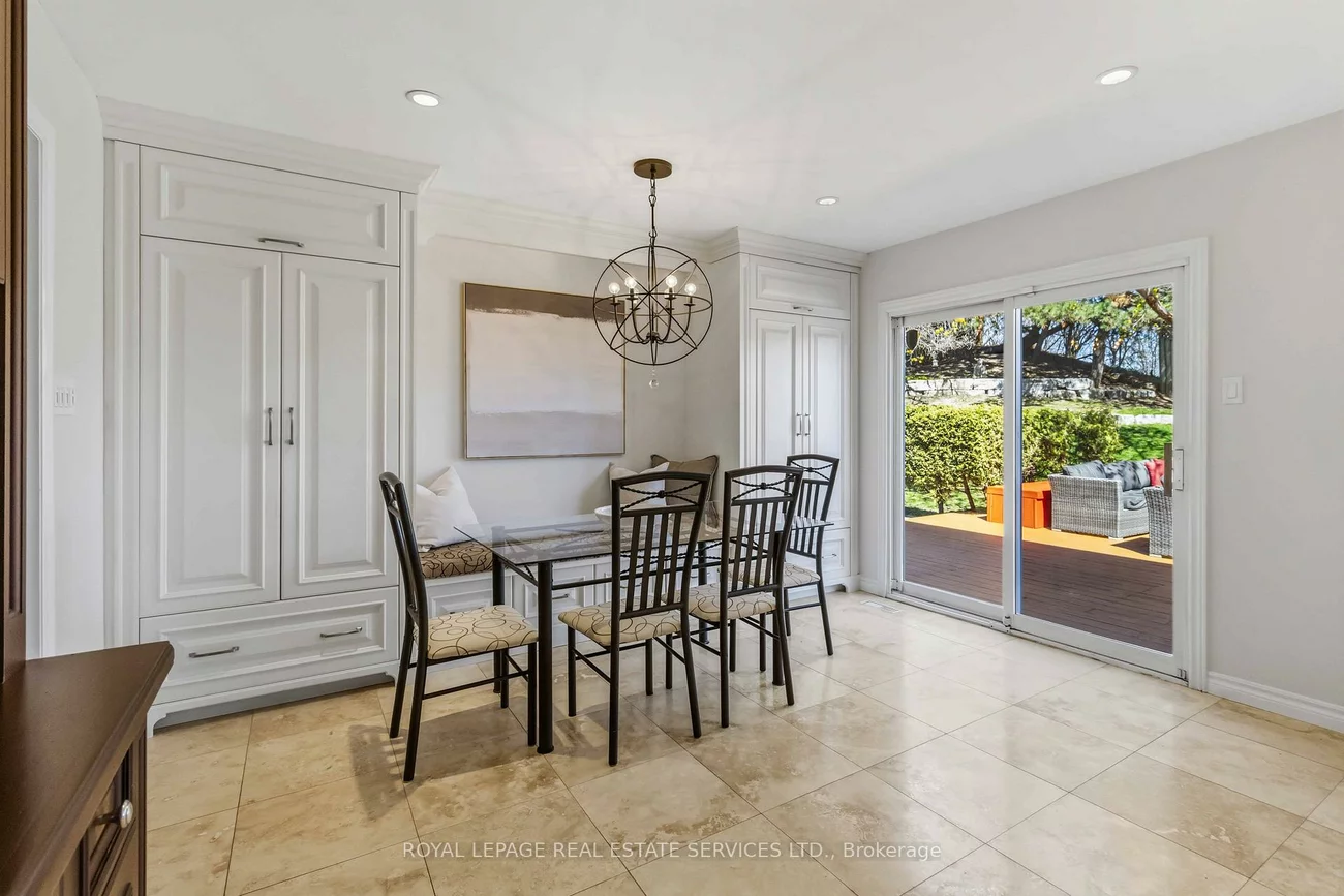 4330, Spinningdale, East Credit, Mississauga
