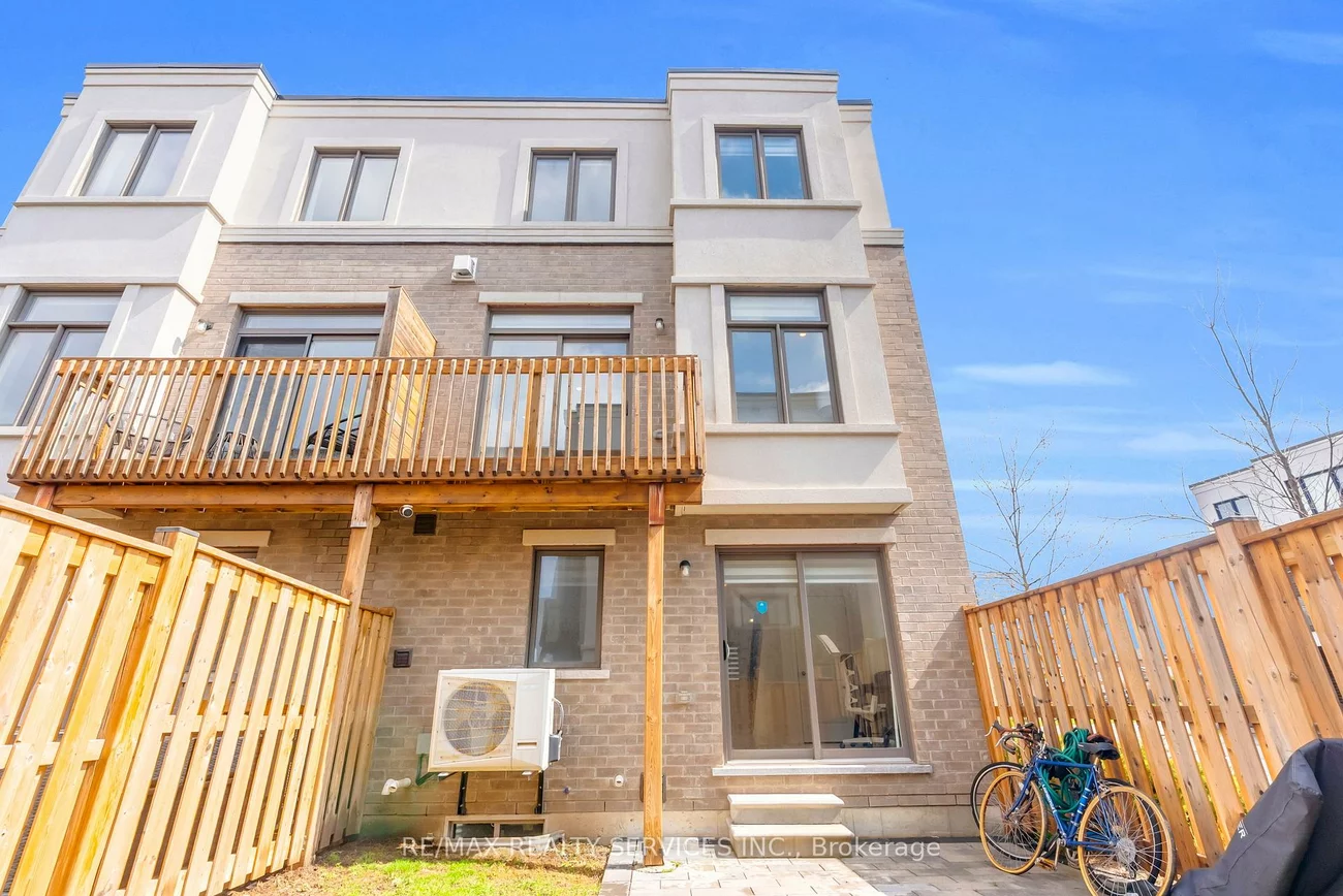 1801, Mitoff, Rathwood, Mississauga
