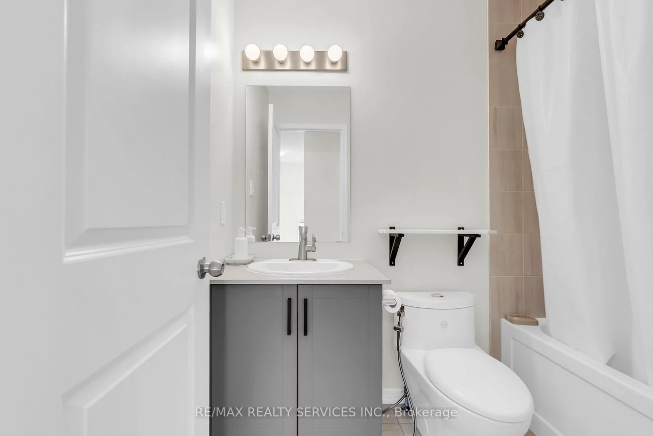 1801, Mitoff, Rathwood, Mississauga