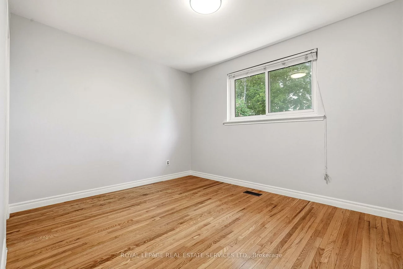 3454, Oakglade, Erindale, Mississauga