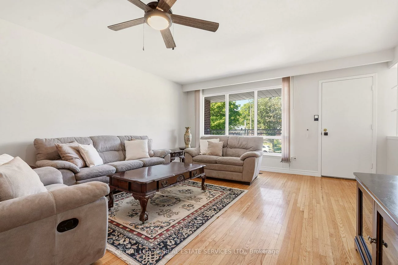 3454, Oakglade, Erindale, Mississauga