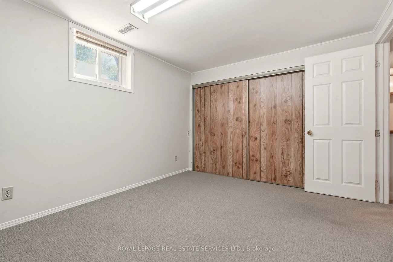 3454, Oakglade, Erindale, Mississauga