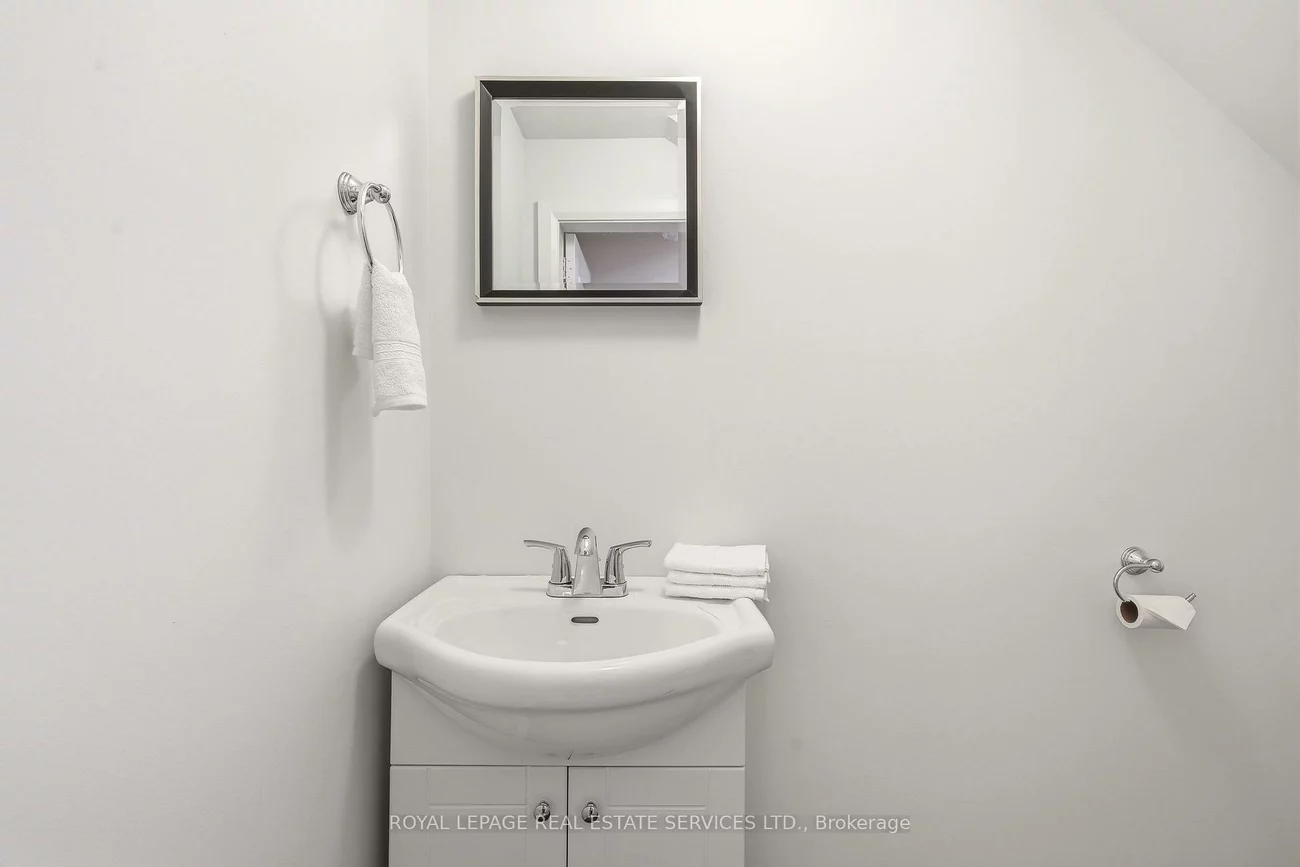 3454, Oakglade, Erindale, Mississauga