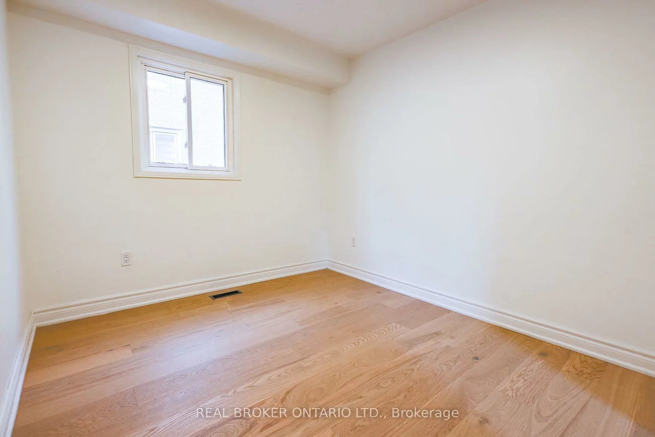 4326, Waterford, Hurontario, Mississauga