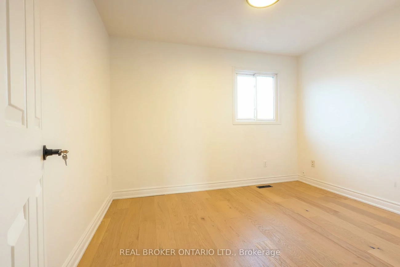 4326, Waterford, Hurontario, Mississauga