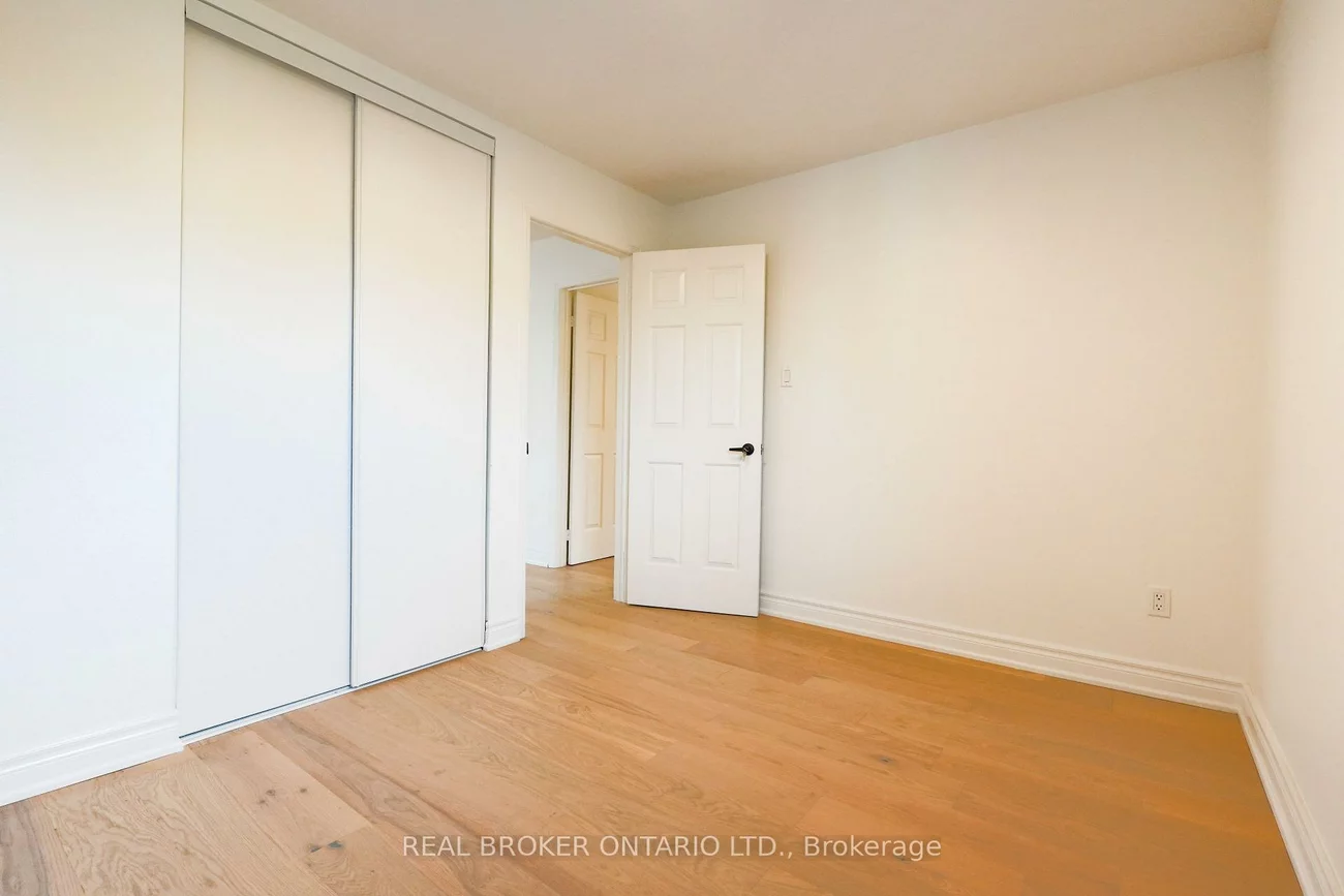 4326, Waterford, Hurontario, Mississauga