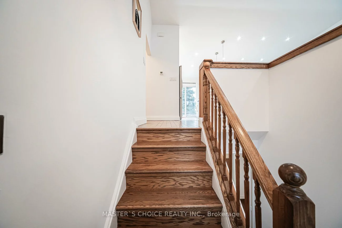 3294, Rhonda Valley, Mississauga Valleys, Mississauga