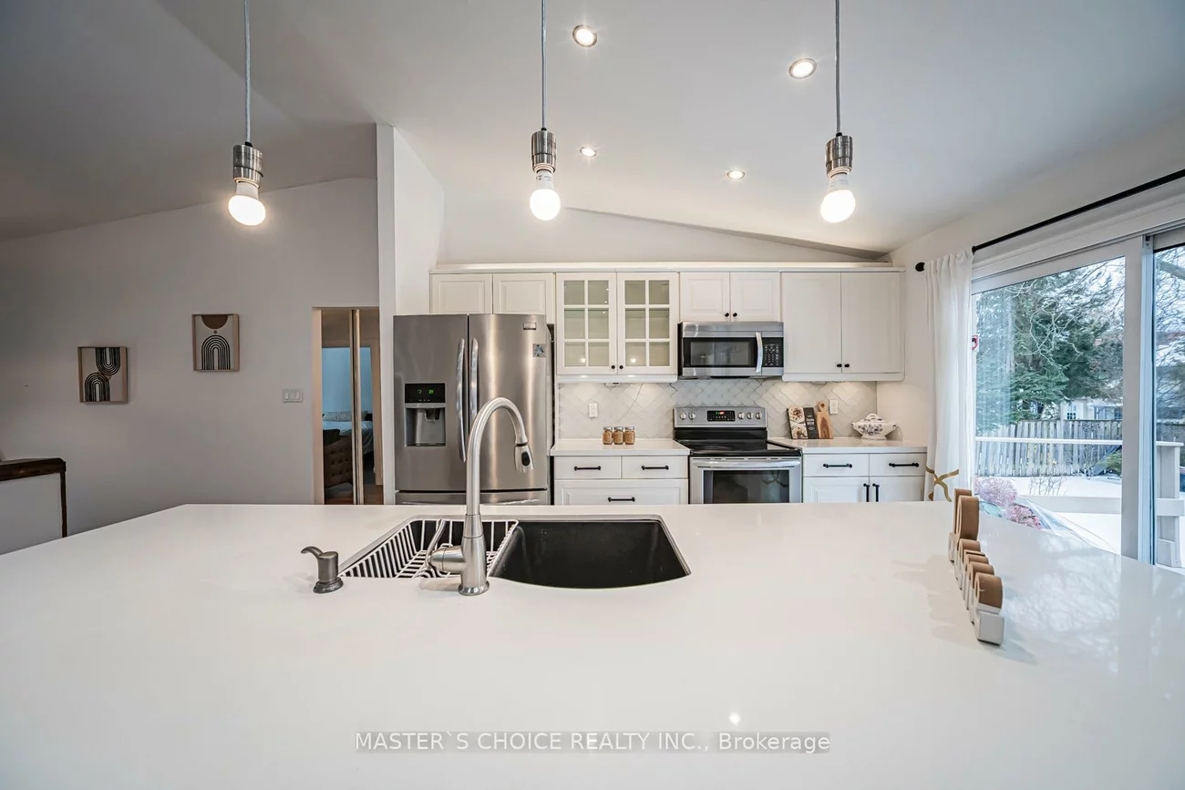 3294, Rhonda Valley, Mississauga Valleys, Mississauga