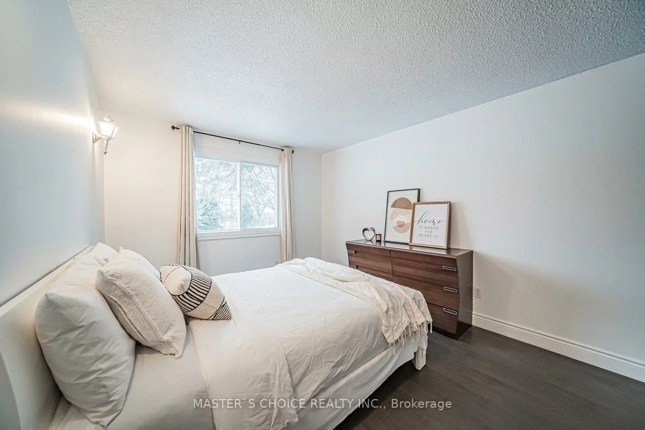 3294, Rhonda Valley, Mississauga Valleys, Mississauga