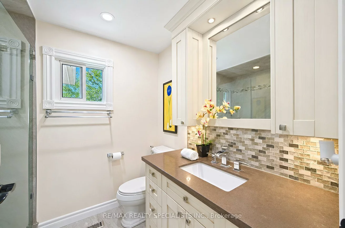 3048, TOURS, Meadowvale, Mississauga