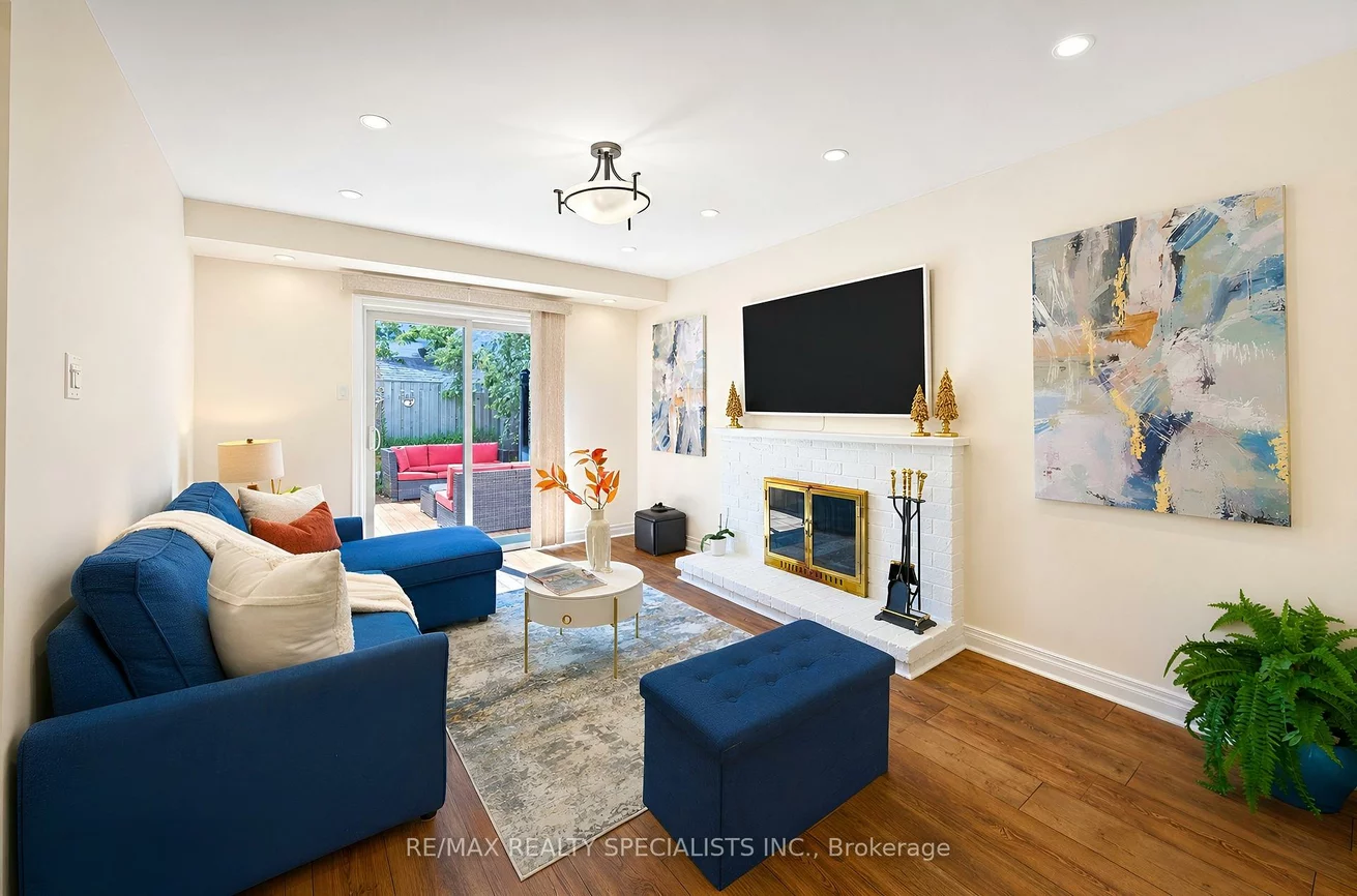 3048, TOURS, Meadowvale, Mississauga